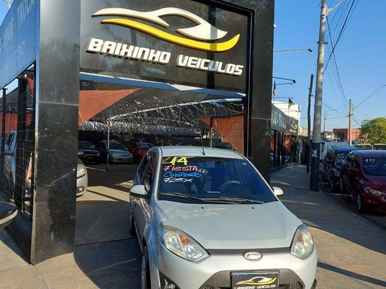 FORD FIESTA 1.6 ROCAM HATCH 8V FLEX 4P MANUAL